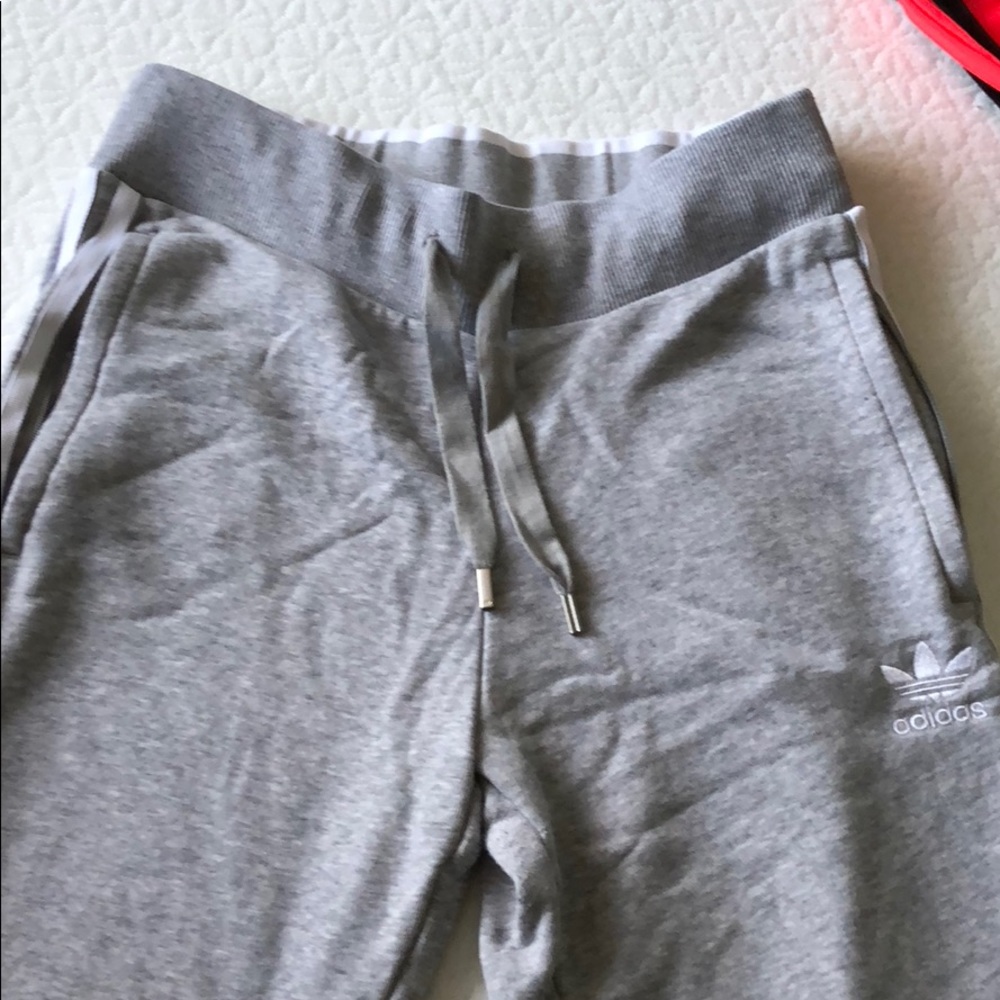 Adidas grey jogger sweatpants!!